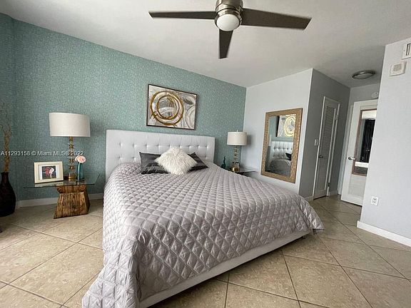 3rd image of 1351 NE Miami Gardens Dr APT 601E