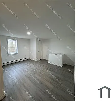 2 bed, $800 — Photo 2