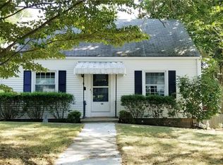 34 Woodland Ave, Stratford, CT 06614