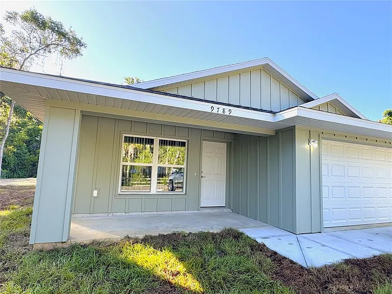 9789 S Clearsprings Dr — Photo 1