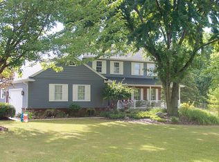 5001 S Huron River Dr, Flat Rock, MI 48134