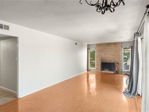 4th image of 3431 N Hills Dr APT 307