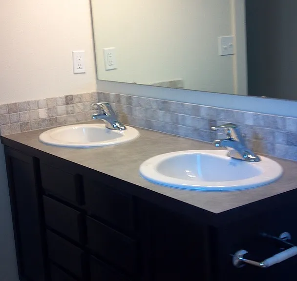748 N Williams St — Photo 14