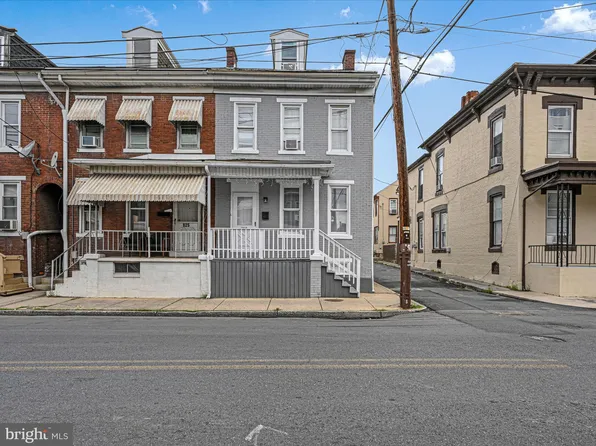 823 Lehman St, Lebanon, PA 17046