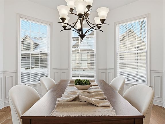 4th image of 2749 Shadowrock Ct
