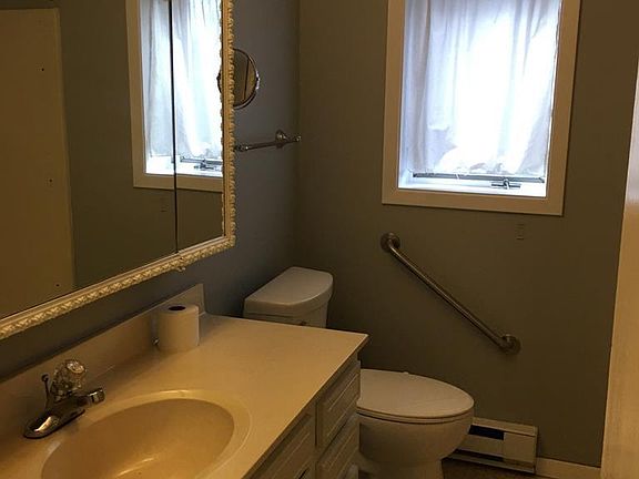 5th image of 622 N Terrace Dr APT 5