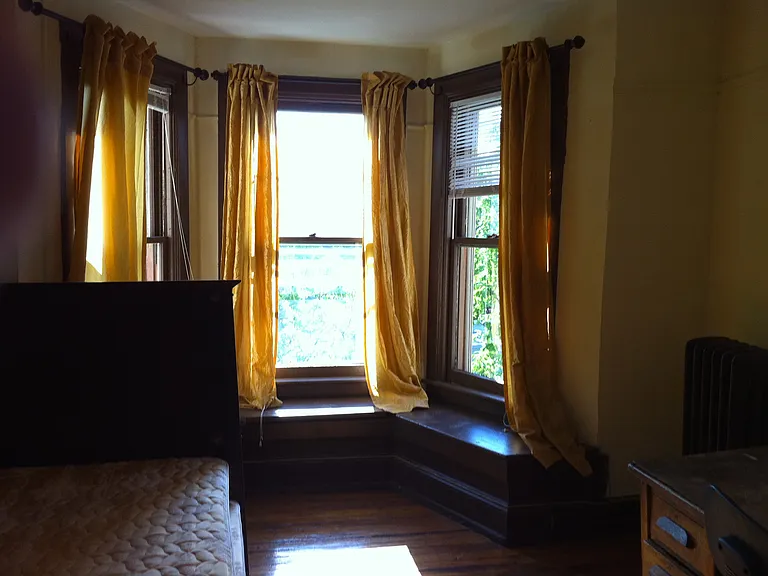 Rooms for Rent in Central Collegetown at 301 Dryden — Photo 18
