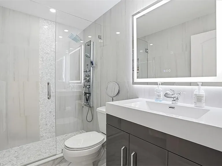1280 Blue Point Ave #C30 — Photo 22