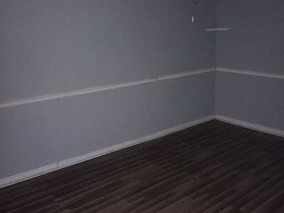 4th image of 1440 Beech Ave