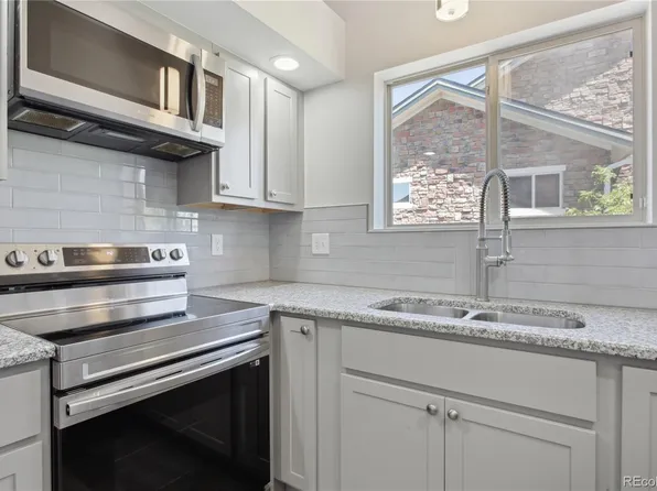 18821 E Water Drive #F, Aurora, CO 80013