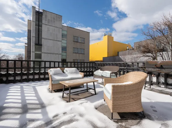 936 Seneca Avenue image 8 of 11