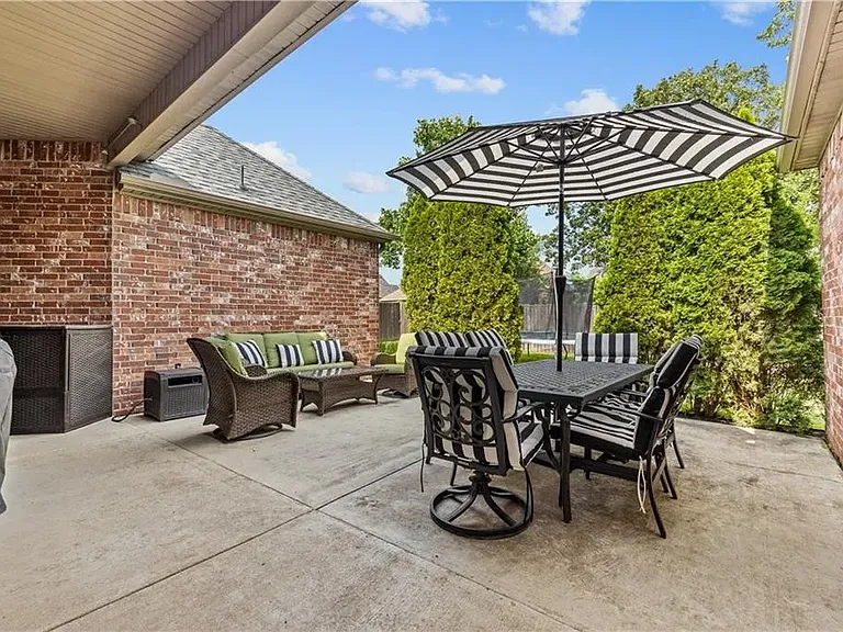 3514 Pasofino Loop — Photo 14