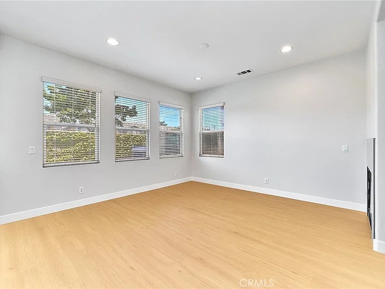 40 Freeman Ln — Photo 15