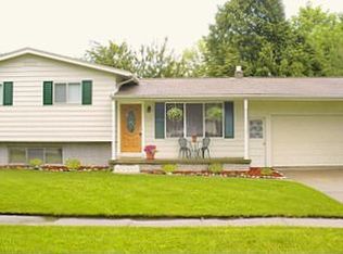 1023 Springview Dr, Flushing, MI 48433