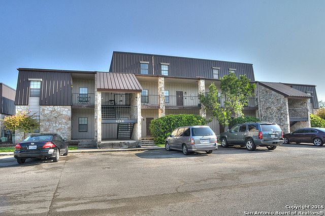 1st image of 474 Seele St APT 3