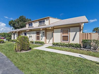 211 Maplecrest Circle, Jupiter, FL, 33458
