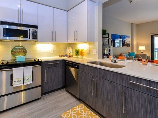 1st image of 530 Piedmont Ave NE APT 213