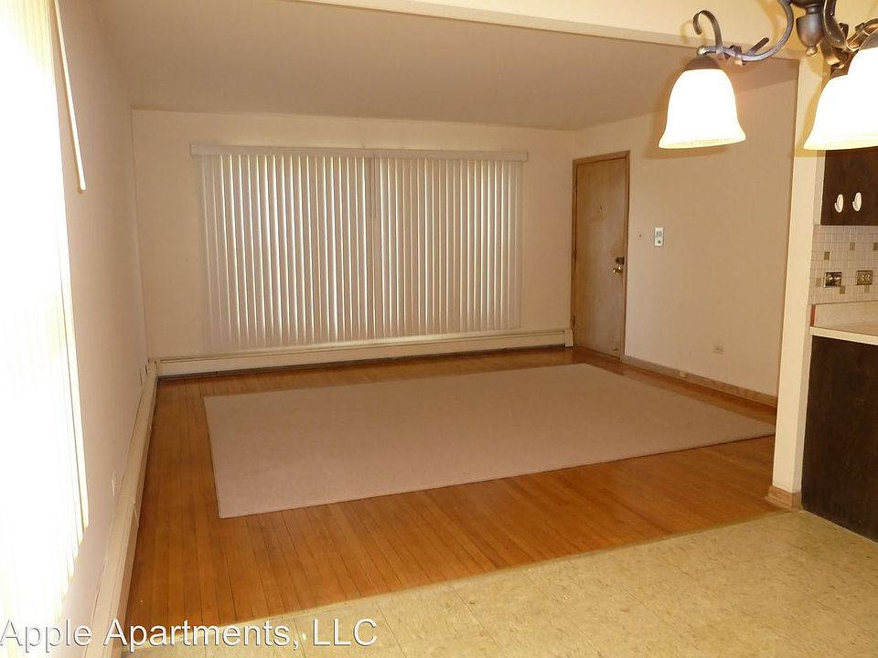 2nd image of 10435 S Keating Ave APT 2N