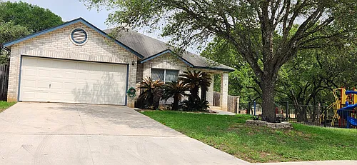 15902 Walnut Creek Dr Photo 1