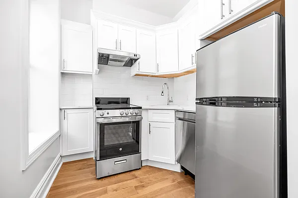 Rented by REAL New York | media 4