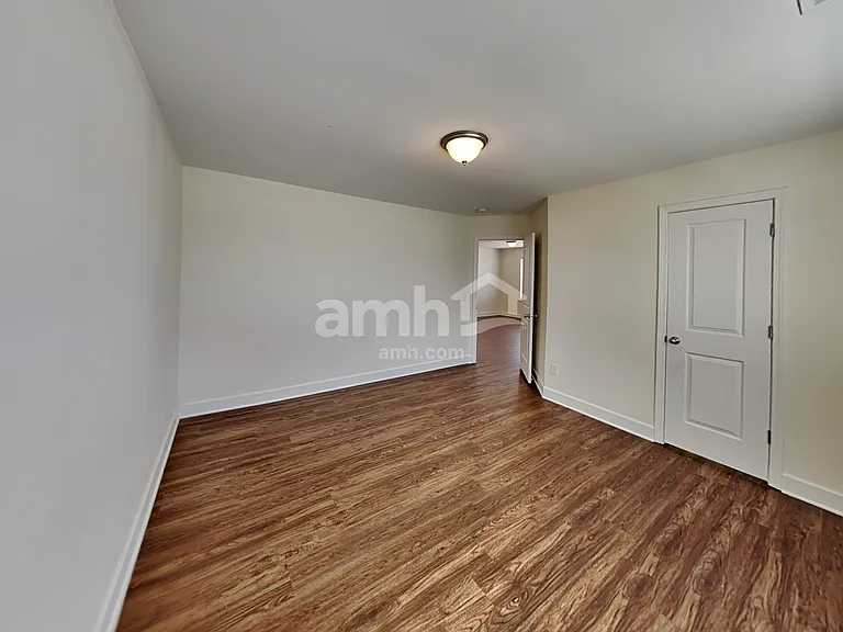 5063 Trailwater Dr — Photo 19