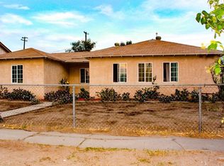 9031 Beech Ave, Fontana, CA 92335