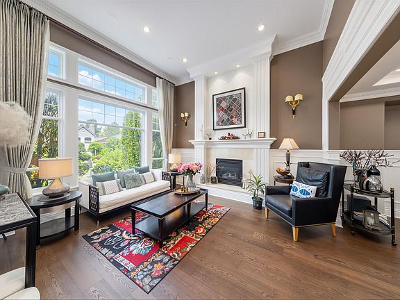 5th image of 3086 Carousel Ct