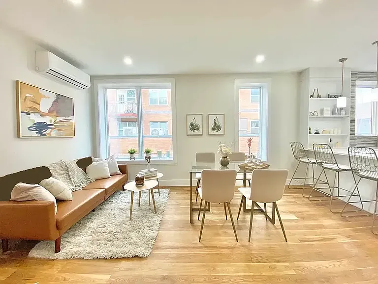 1711 E 3rd St #2B — Photo 3