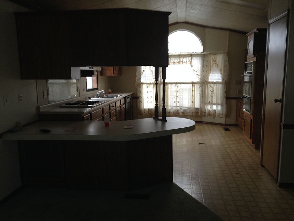 2nd image of 23 Melody Ln