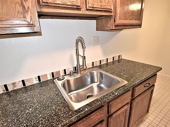 5th image of 1314 Q St APT 2