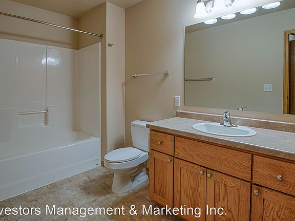 4th image of 3805 2nd St NE APT 208