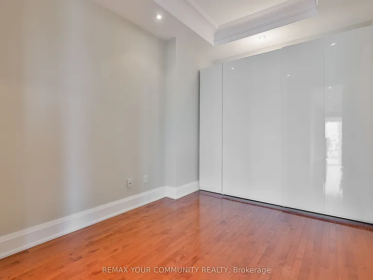 80 Yorkville Ave #802 — Photo 25