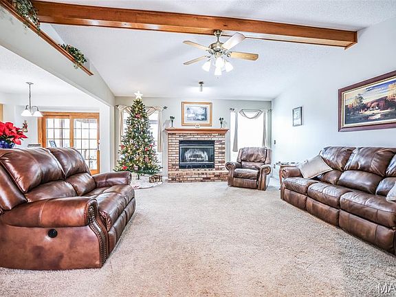 5th image of 231 Brougham Dr
