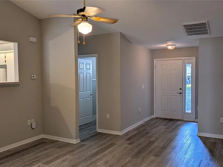10912 SW 69th Cir — Photo 3