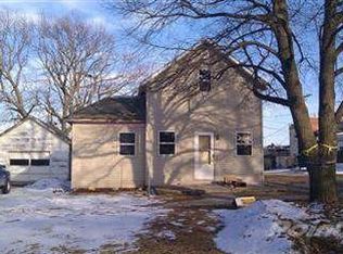 105 S Dundas St, Schaller, IA 51053
