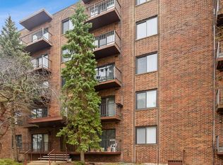 6505 N Nashville Ave APT 201, Chicago, IL 60631