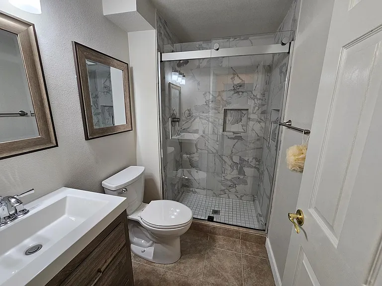 1504 S Salem Cir — Photo 2