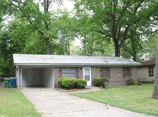 4618 Fairlee Dr, Little Rock, AR 72209