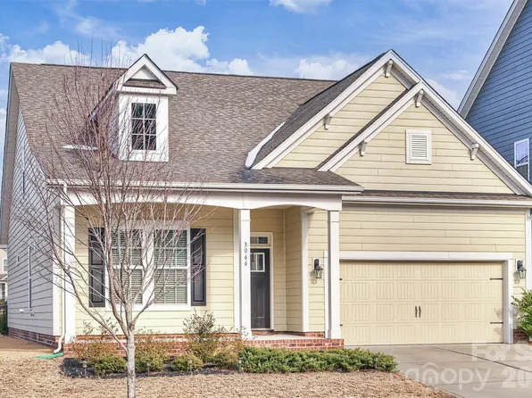 3066 Lydney Cir, Waxhaw, NC 28173