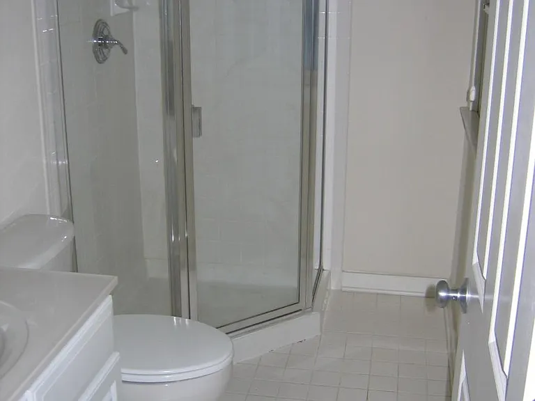 Second bedroom bathroom