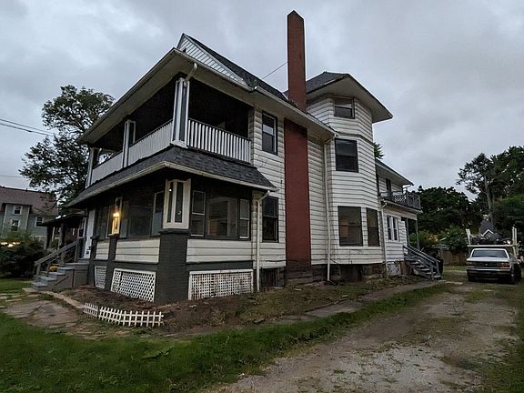 2nd image of 3404 Archwood Ave Unit 2