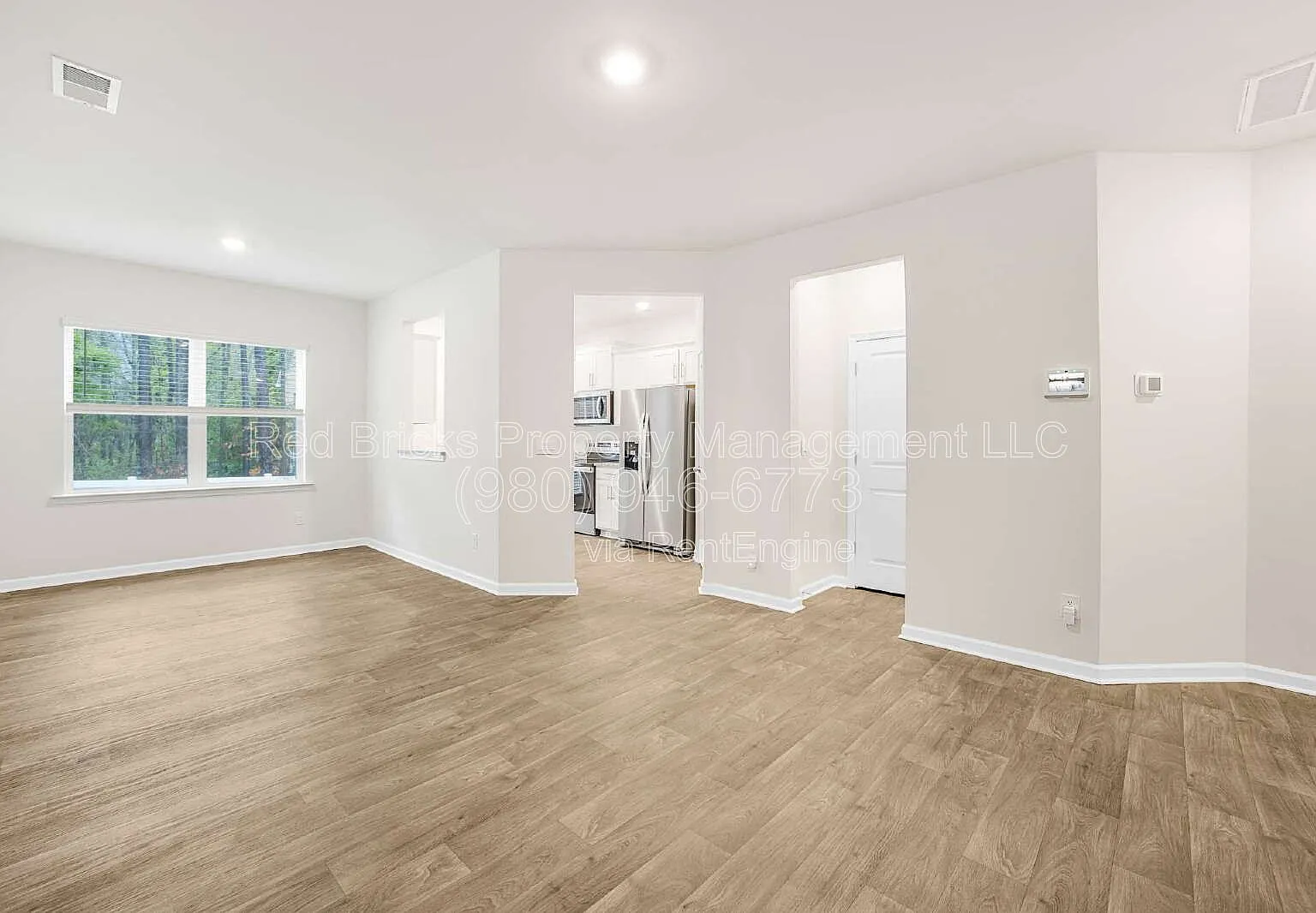 3 bed, 2.5 bath, 1416 sqft, $1,895 — Photo 4