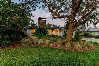 5610 Creekwood Dr — Photo 4