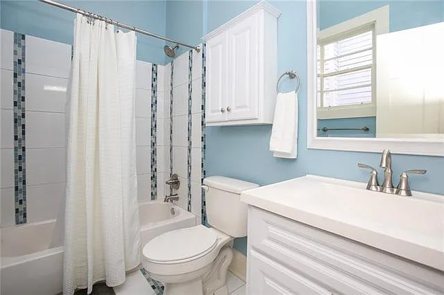 1423 N Villere St #A — Photo 22