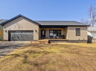 72 Lancaster St, Springfield, MA 01118