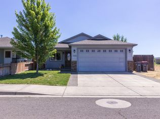 7850 27th St, White City, OR 97503