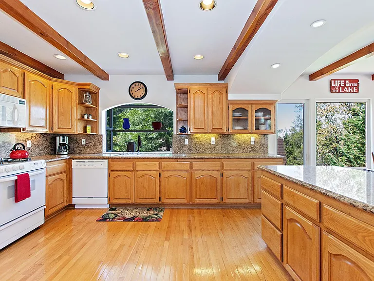 1141 Aleutian Dr — Photo 45