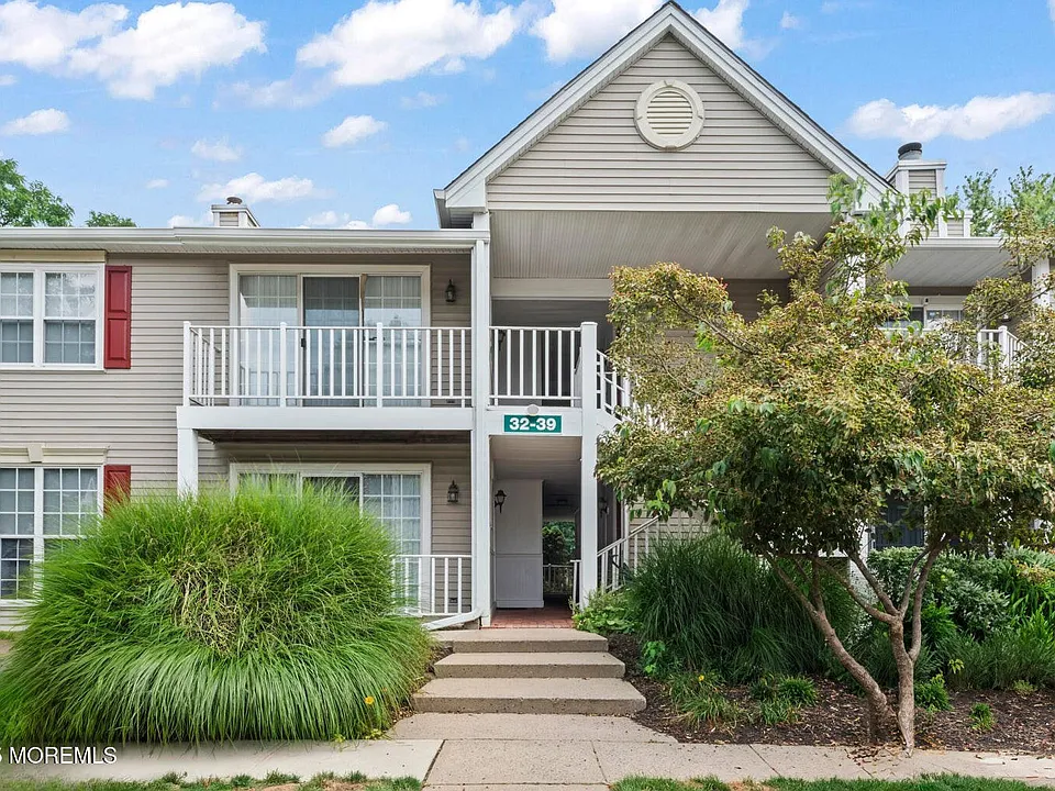 35 Beaumont Ct