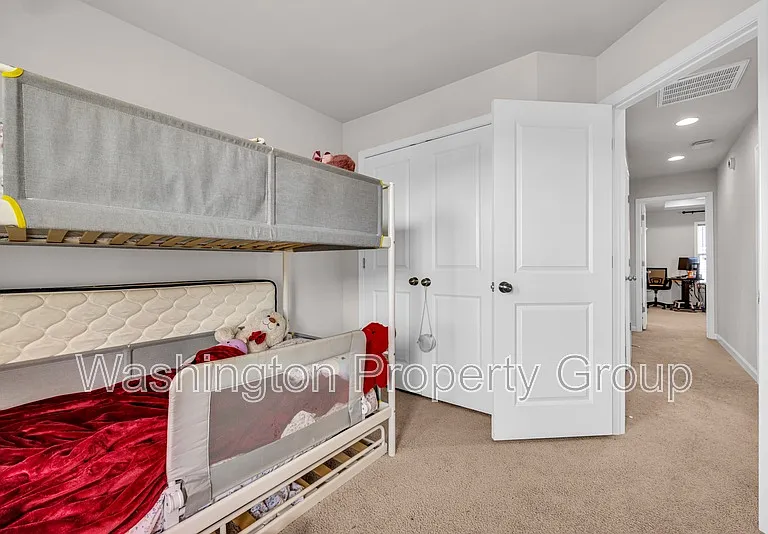 4013 Singerville Ct — Photo 28