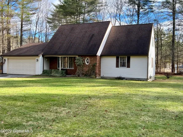 960 West Mountain Road, Queensbury, NY 12804